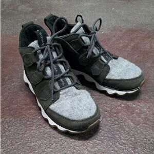 Sorel Kinetic Caribou Boot Winter Snow Women’s Size 7 38 Gorpcore outdoor warm